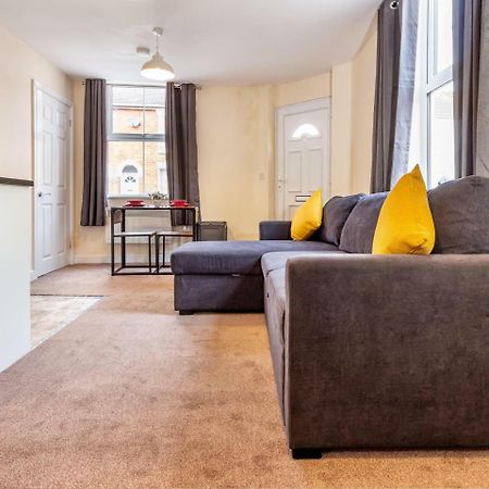 Northfield Street, Worcester City Centre - Guest Homes Luaran gambar