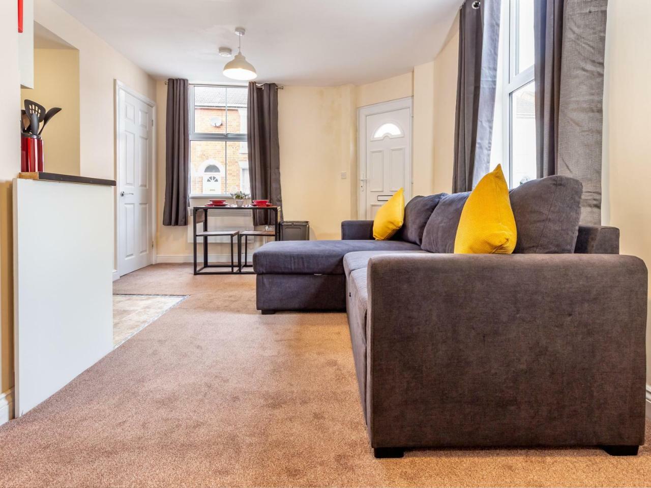 Northfield Street, Worcester City Centre - Guest Homes Luaran gambar